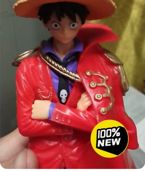 海贼王红衣路飞手办18cm，衣服不怎么配套...