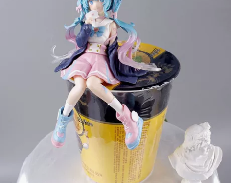 樱花兔耳初音未来粉色少女公主殿下手办玩偶模...