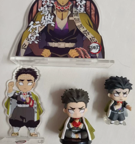 鬼灭之刃岩柱立牌和扭蛋，全部打包不单出，不...