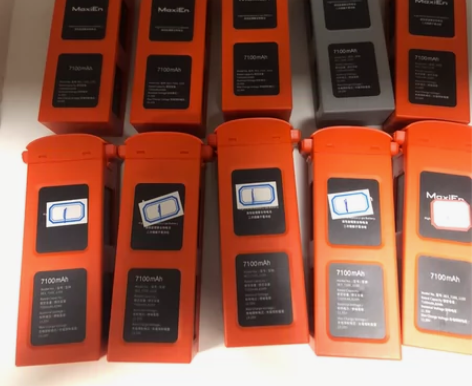 处理道通二手电池,都是0循环,1循环的,没...