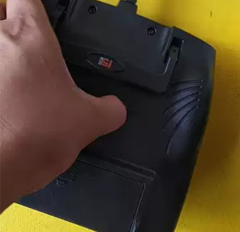 飞梦f6tb6通道2.4g遥控器 4节5号...