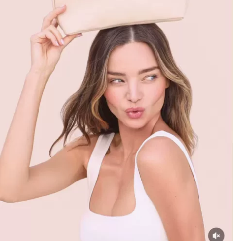 Kora organics化妆包这款限量版...