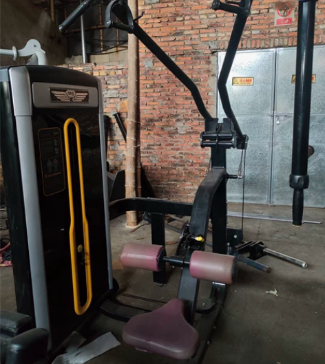 迈宝赫史密斯、平板卧推、哑铃架、跑步机、各...