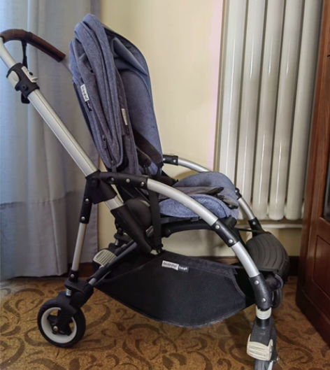 品牌型号 ：Bugaboo Bee5 时尚、溜娃街拍当今流行...