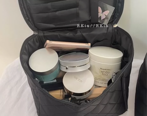 超大容量化妆包多功能纯色简约防水旅行便携收...