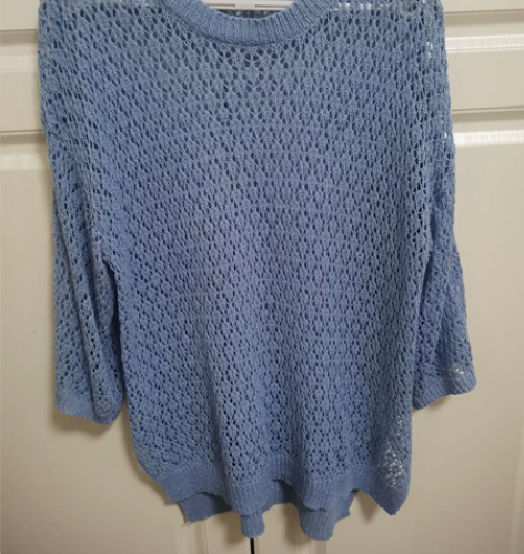 镂空外搭,九九新 感兴趣的话点“我想要”和...