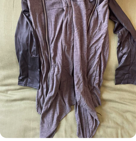 耸肩外搭,上身两次,现在胖了压箱底了,本店...