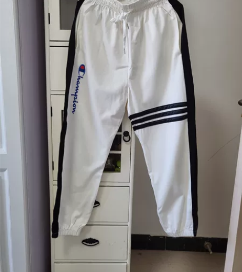 champion冠军运动裤 国外款国内没有...