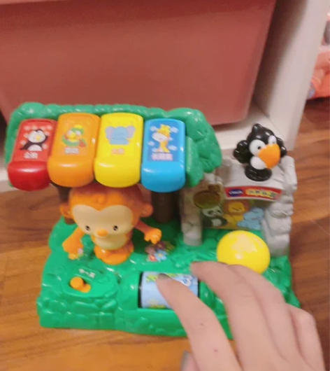 伟易达跳舞乐园，购于玩具反斗城，9.99新...