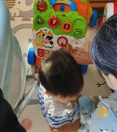 伟易达学步推车，学步车，不兜裆，宝宝会走了...