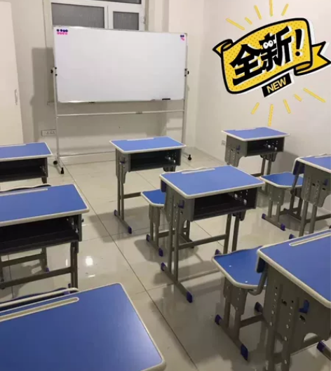 全新辅导班加厚课桌椅，质量优，便宜出，全新...