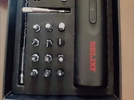 五金店铺装修还剩几套德力西电动螺丝刀德力西...