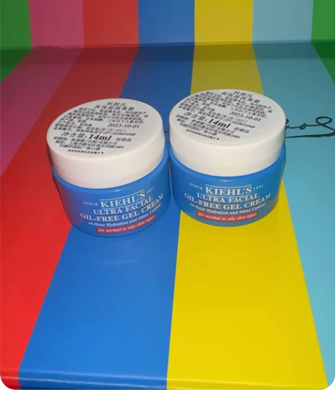 科颜氏高保湿面霜清爽版两个100,一个60...