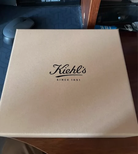 科颜氏高保湿清爽果冻面霜 京东官方店购入,...