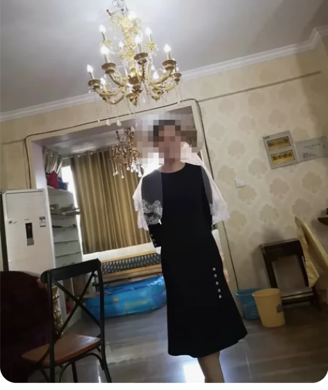 橘子小姐定制衣橱的衣服，胖了穿不上，上身效...