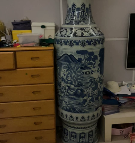 两个青花瓷瓶，两个一起卖、单个1000，高1.8米非常大气，...