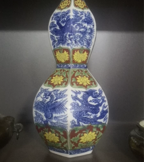 日本龙凤葫芦瓶，高货大尺寸，少见六角精工，...