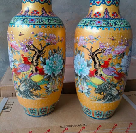 忍痛清2个景德镇陶瓷仿古青花粉彩花瓶客厅电...