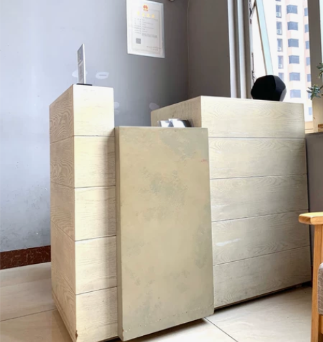 自己工作室使用的品牌收银台 可做电脑桌也可...