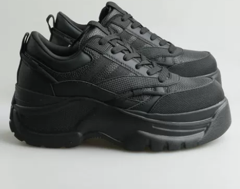 11.17 Z.R 新款女士厚底增高老爹鞋...