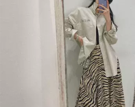 A220411715 精致斑马纹修身半身裙...