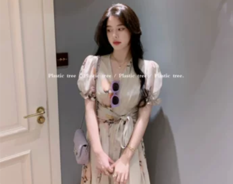P+tree+绮梦+夏季气质v领连衣裙女法...