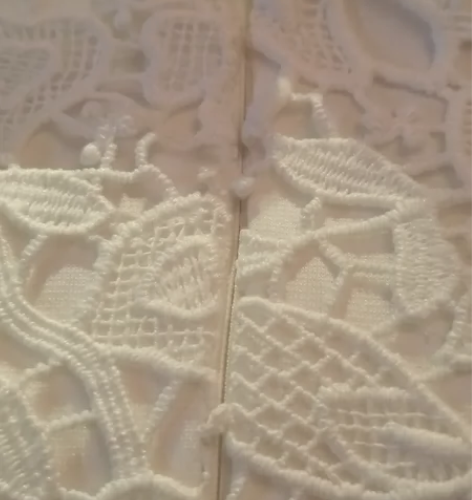 正白色修身一步裙，气质佳，可百搭，预购从速...