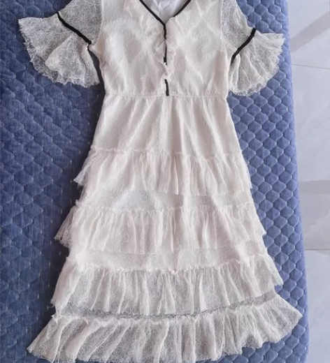 品牌No1DARA 全新仙女蛋糕裙，全新全...