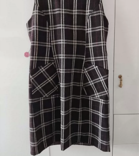 学院风复古长裙，内里可搭配衬，比较厚，裙长...