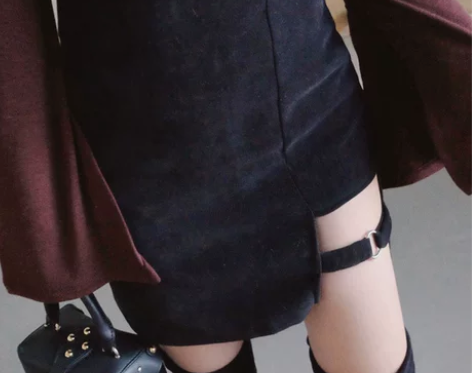 浪姐张雨绮蓝盈莹同款二次元动漫风高腰黑色麂...