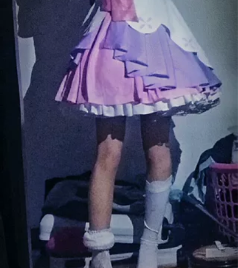 共有:裙子、头饰、发饰、手套、袜子、外送裙...