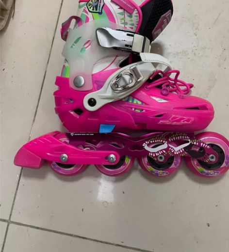 品牌旱冰鞋，33-37码，合适的孩子来看看...