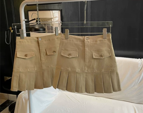 春夏新款小众工装风百褶裙女高腰显口袋短裙休...