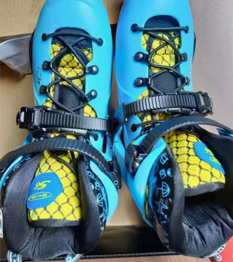 九五成新 瑞士micro迈古溜冰鞋 儿童平...