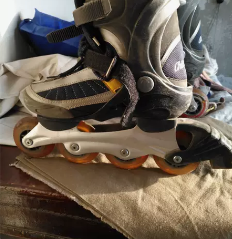 #童年回忆 旱冰鞋，黑龙，女款，38号 保...