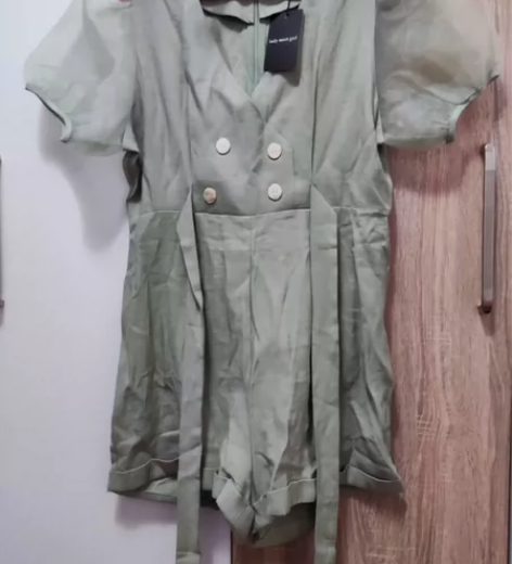 标签s码，码小衣服偏大，连体裤穿到115斤...