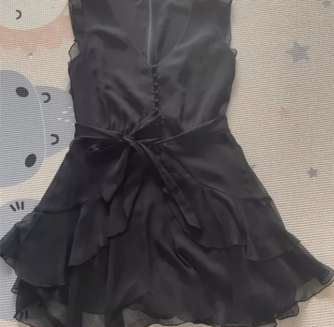 欧时力雪纺连体裤，专柜购买1千买的，165...