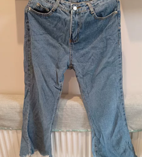 七分牛仔裤，拍前咨询清楚，售出不退不换 感...