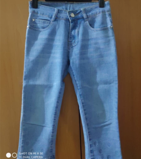七分裤牛仔裤，腰围64裤长64，80斤以下...