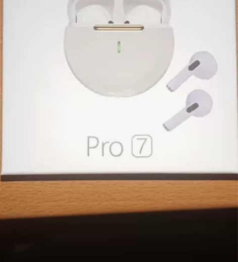 闲置蓝牙耳机 感兴趣的话点“我想要”和我私...