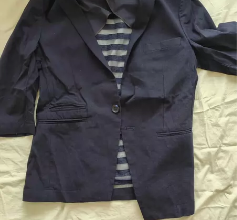 五分袖西服 七分袖西服 后背纱网设计明显穿...