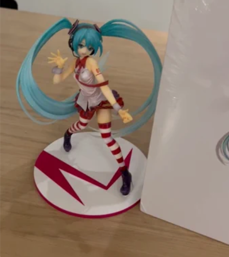 绝版！！妖舞初音未来联名耳机 朋友送的未拆...