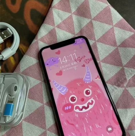 出iPhone x 一部以前我妹用的 现在...