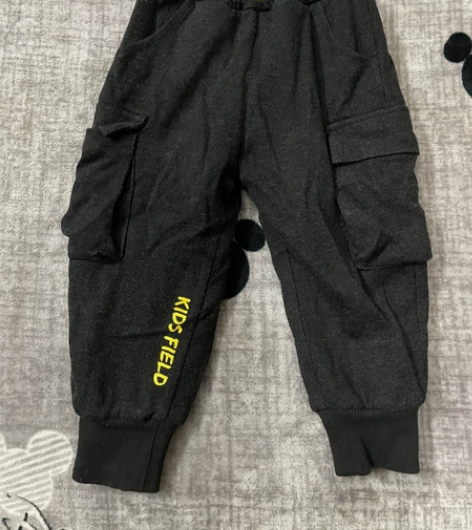 童年领域男女童加厚长裤，110码，本来给孩...