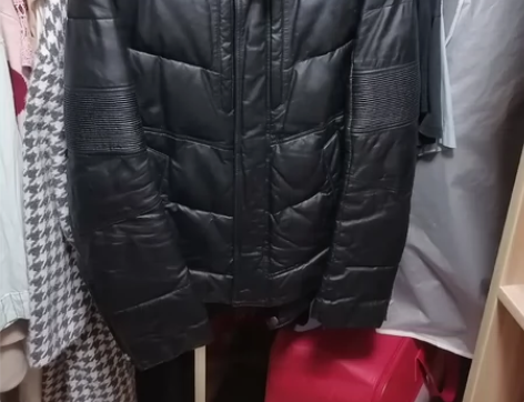 实体店购入3000多 感兴趣的话点“我想要...