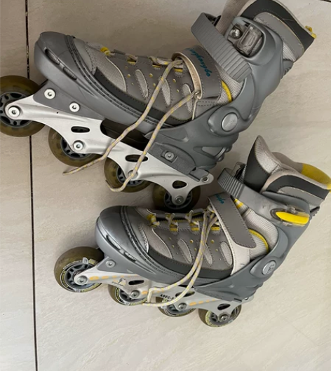 旱冰鞋轮滑鞋溜冰鞋单排 36-40码（鞋盒...