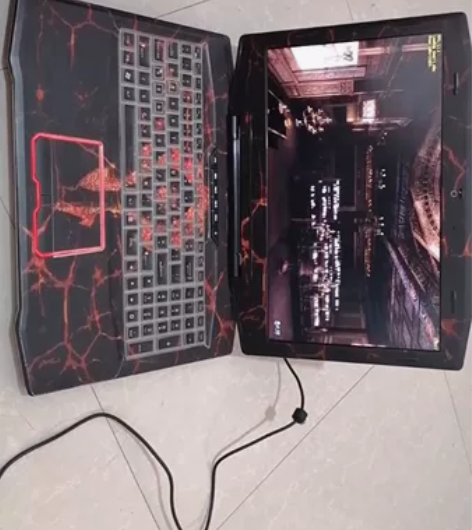 雷神笔记本，雷神太阳火黑武士限量款大本，1...