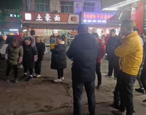 我有一个训练拳击和测力机器人,正品保证,几...