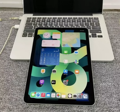 哥哥刚送给我的iPadAir2020款,6...