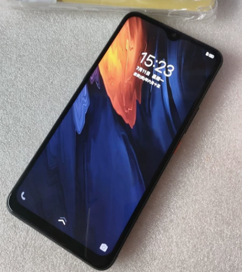 特价出一台vivo IQOO  Pro5G...